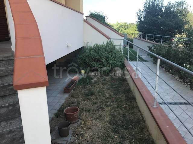 Appartamento in affitto a Empoli, arredato, giardino privato, posto auto TrovaCasa