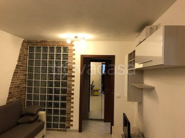 Appartamento in affitto a Empoli, arredato, ristrutturato, vasca idromassaggio TrovaCasa