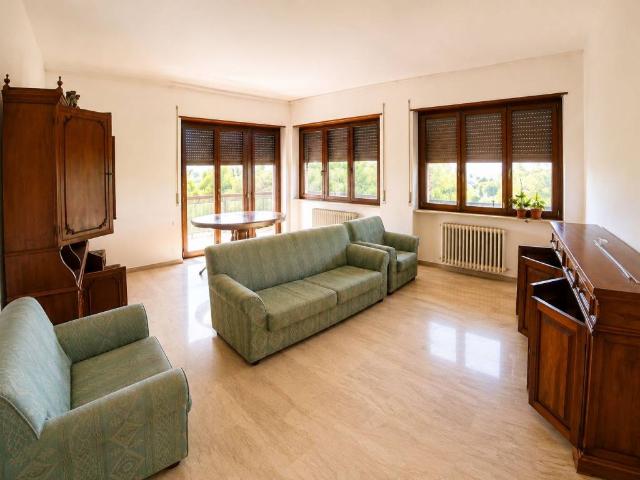 Appartamento in affitto a Fabriano AN