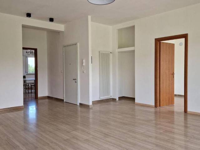 Appartamento in affitto a Faedis UD
