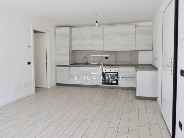 Appartamento in affitto a Faloppio via Vittorio Veneto, giardino privato, box, parzialmente arredato TrovaCasa