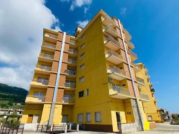 Appartamento in affitto a Falerna CZ