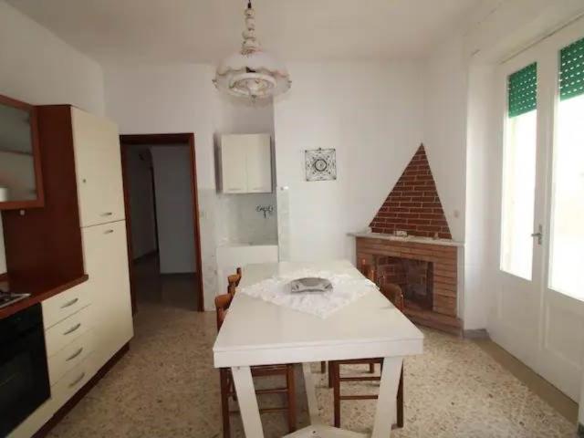Appartamento in affitto a Fasano via Messina, arredato, terrazzo, vista mare TrovaCasa