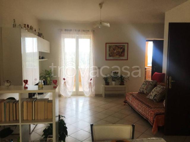 Appartamento in affitto a Fara in Sabina via Piero Gobetti, arredato, terrazzo, affitto con riscatto TrovaCasa