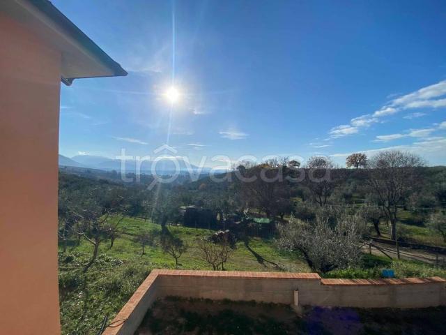 Appartamento in affitto a Fara in Sabina via Prime Case, 103, terrazzo, balcone, angolo cottura TrovaCasa