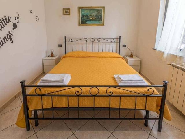 Appartamento in affitto a Fara Novarese NO