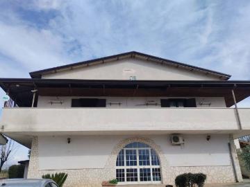 Appartamento in affitto a Ferentino FR