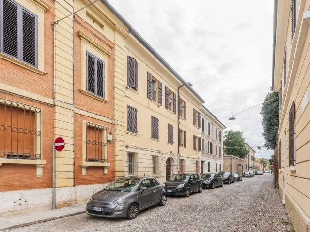 Appartamento in affitto a Ferrara FE