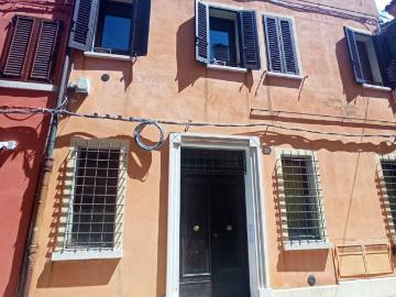 Appartamento in affitto a Ferrara FE