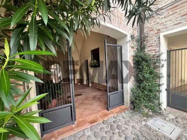 Appartamento in affitto a Ferrara FE