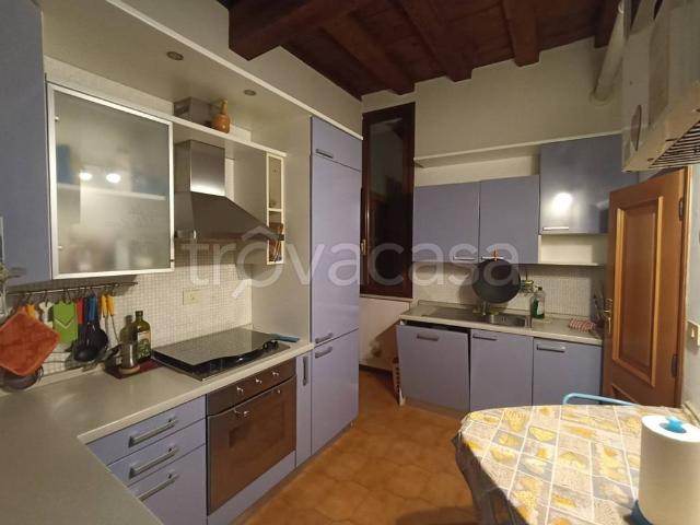 Appartamento in affitto a Ferrara via Carlo Mayr, 107, arredato, centrale, aria condizionata TrovaCasa