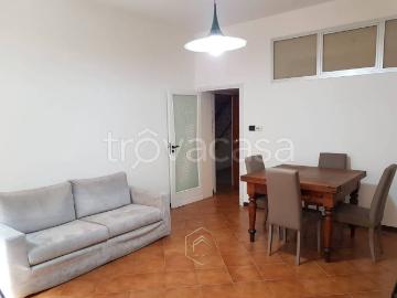 Appartamento in affitto a Ferrara via Carlo Mayr, arredato, cucina abitabile TrovaCasa