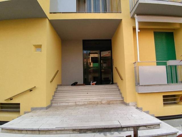 Appartamento in affitto a Ferrara via Fulvio Testi, 10, arredato, ristrutturato, balcone TrovaCasa