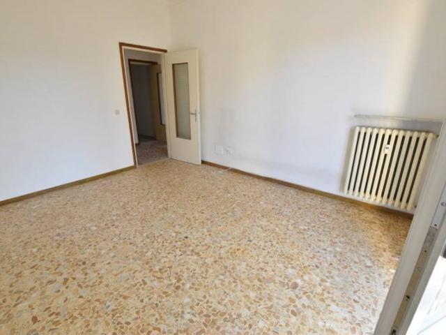 Appartamento in affitto a Fidenza via Caduti di Cefalonia, non arredato/vuoto, riscaldamento centralizzato, cantina TrovaCasa