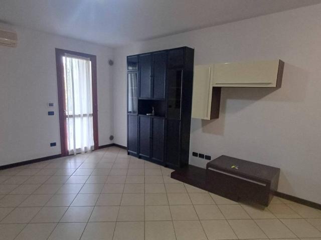 Appartamento in affitto a Fiesso d'Artico VE
