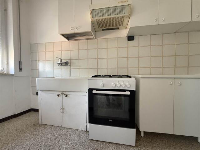 Appartamento in affitto a Fiorenzuola d'Arda, parzialmente arredato, centrale, cantina TrovaCasa