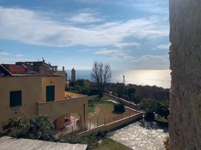 Appartamento in affitto a Finale Ligure SV