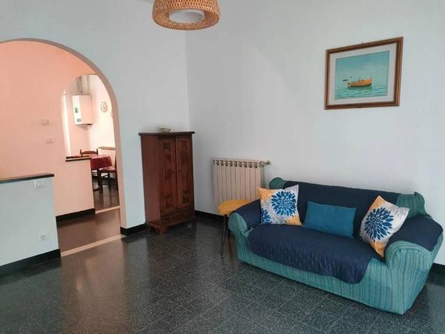 Appartamento in affitto a Finale Ligure SV