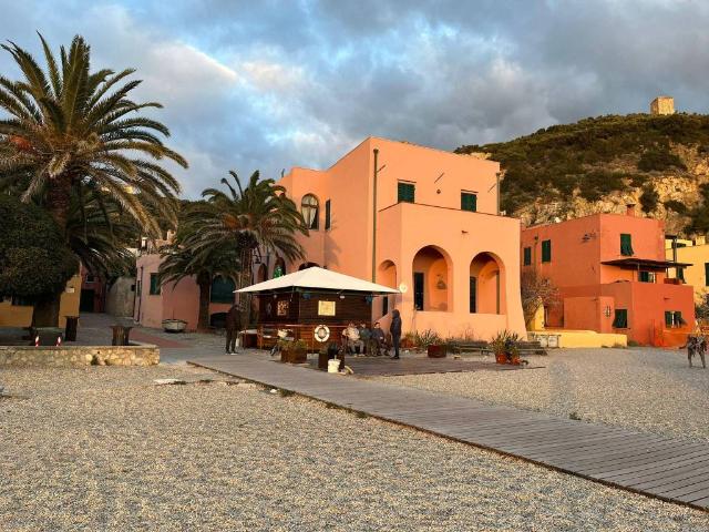 Appartamento in affitto a Finale Ligure SV