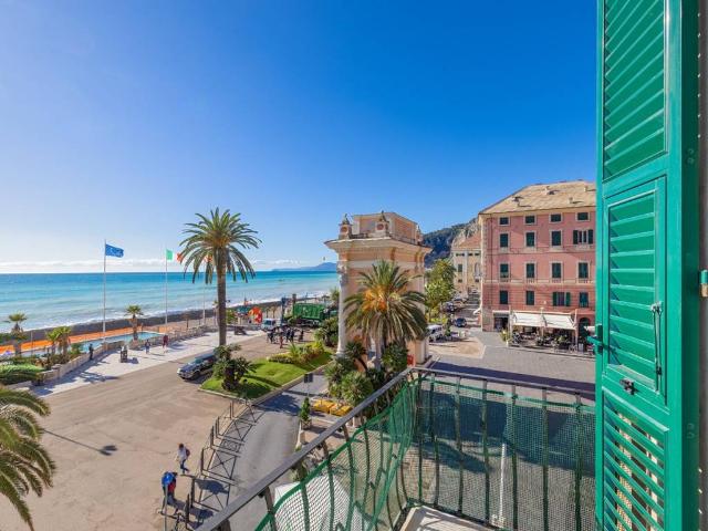Appartamento in affitto a Finale Ligure SV