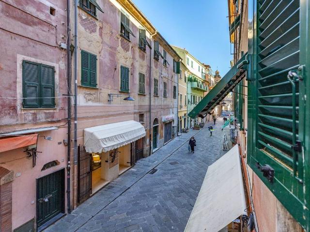 Appartamento in affitto a Finale Ligure SV