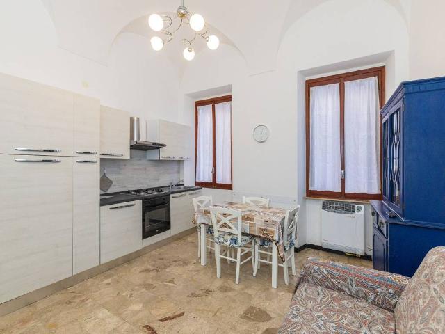 Appartamento in affitto a Finale Ligure SV