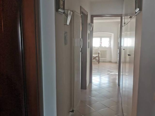 Appartamento in affitto a Finale Ligure SV