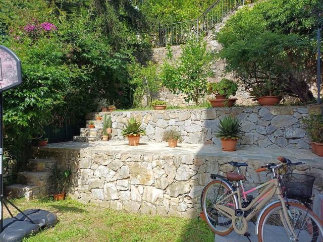 Appartamento in affitto a Finale Ligure SV