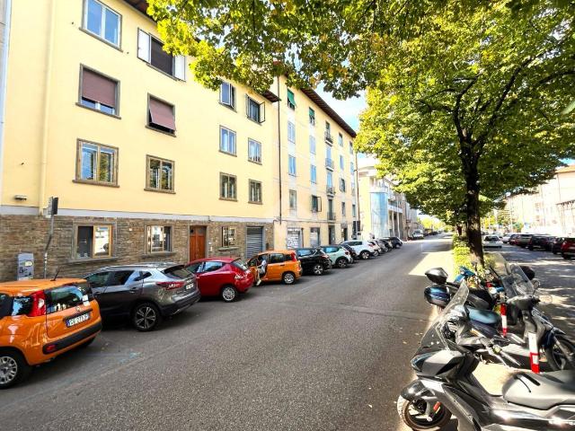 Appartamento in affitto a Firenze