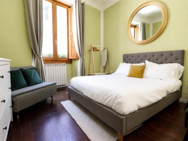 Appartamento in affitto a Firenze borgo degli Albizi, arredato, ristrutturato, vista sui tetti TrovaCasa