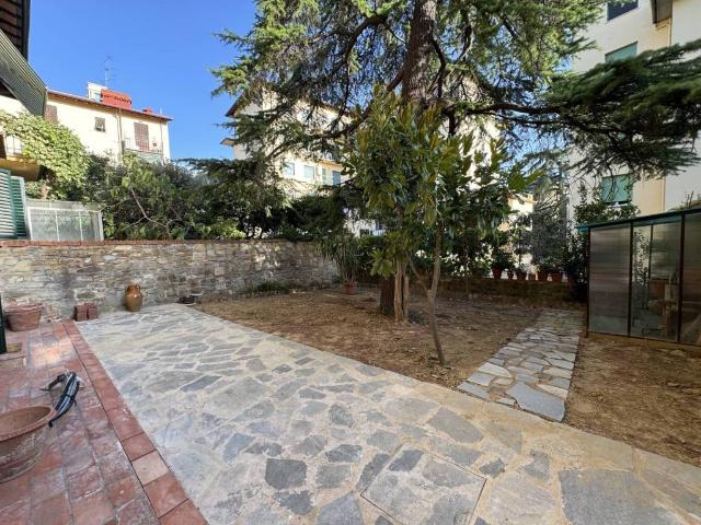 Appartamento in affitto a Firenze FI