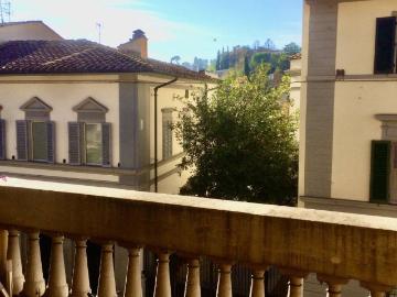 Appartamento in affitto a Firenze FI
