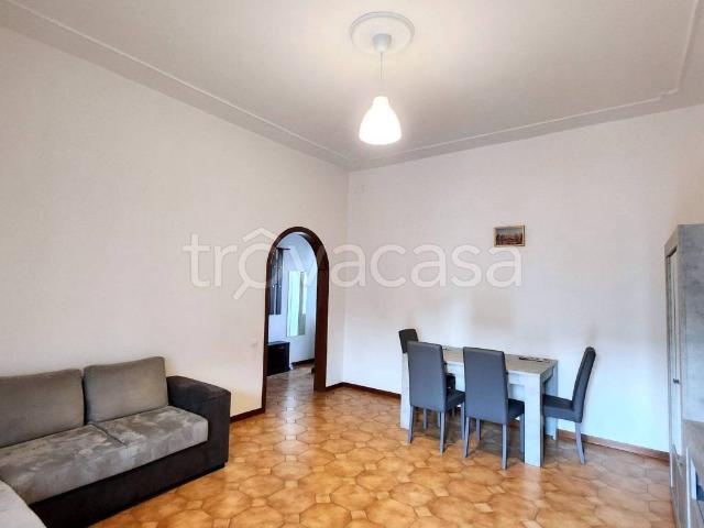 Appartamento in affitto a Firenze via Carlo Del Prete, arredato, terrazzo, riscaldamento autonomo TrovaCasa