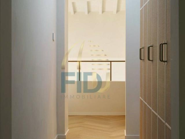 Appartamento in affitto a Firenze via dei Tornabuoni, arredato, terrazzo, immobile di prestigio TrovaCasa