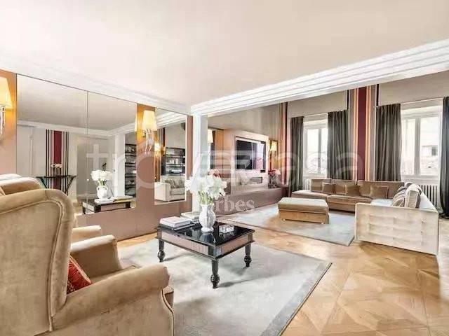 Appartamento in affitto a Firenze via dei Rondinelli, Piazza della Repubblica