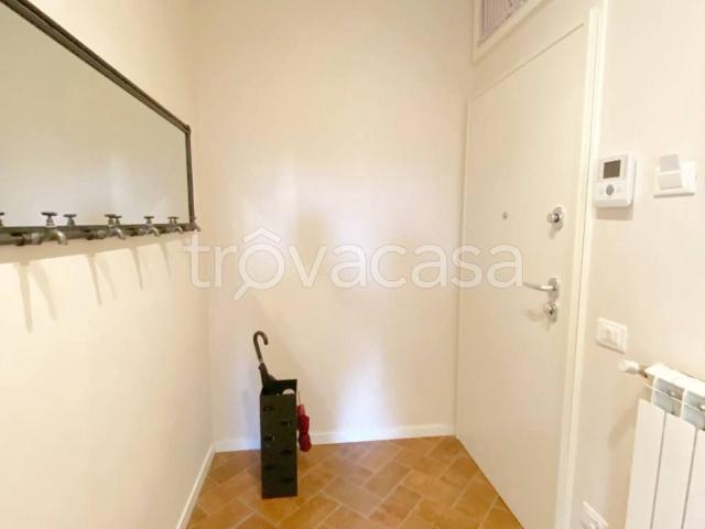 Appartamento in affitto a Firenze via del Ponte Sospeso, 3, terrazzo, parzialmente arredato, ascensore TrovaCasa