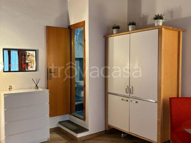 Appartamento in affitto a Firenze via Romana, arredato, ultimo piano, angolo cottura TrovaCasa