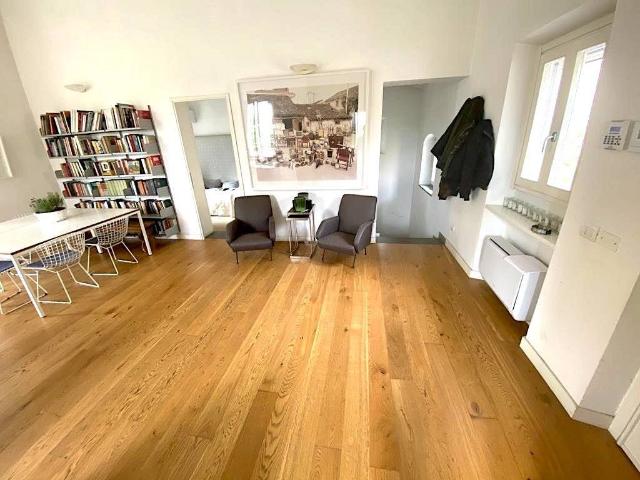 Appartamento in affitto a Firenze via torre del gallo, Pian dei Giullari