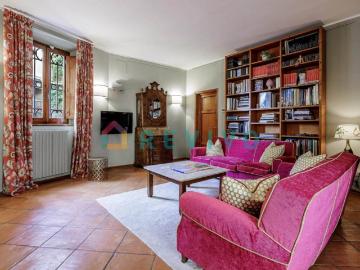 Appartamento in affitto a Firenze via Ugo Foscolo, arredato, ingresso indipendente, luminoso TrovaCasa