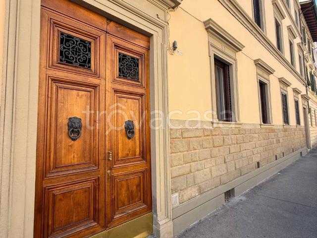 Appartamento in affitto a Firenze via Vincenzo Gioberti, 166, arredato, immobile di prestigio, ultimo piano TrovaCasa