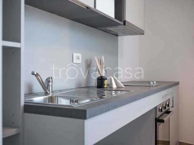 Appartamento in affitto a Firenze viale della Toscana, arredato, studio TrovaCasa