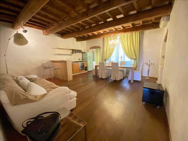Appartamento in affitto a Firenze zona Corso italia porta al prato