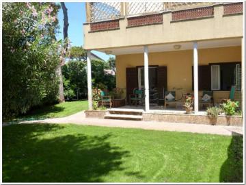 Appartamento in affitto a Fiumicino viale Castellammare, 88G, arredato, giardino privato, lavatrice TrovaCasa