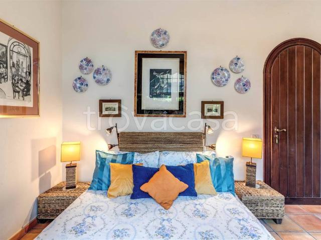 Villa in affitto a Fiumicino via Giulianova, arredato, giardino privato, box TrovaCasa