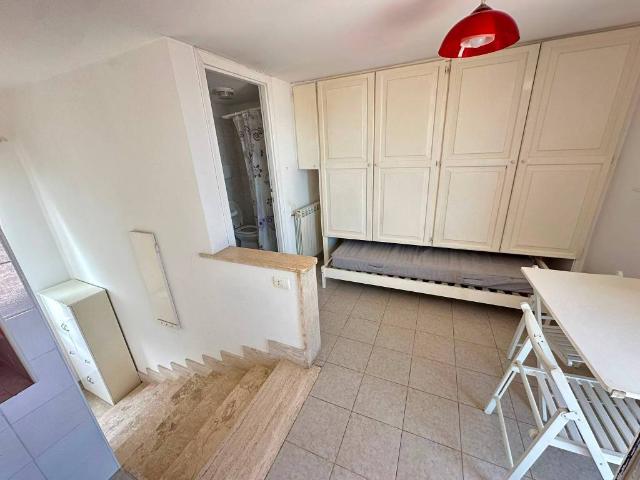 Appartamento in affitto a Fiumicino RM