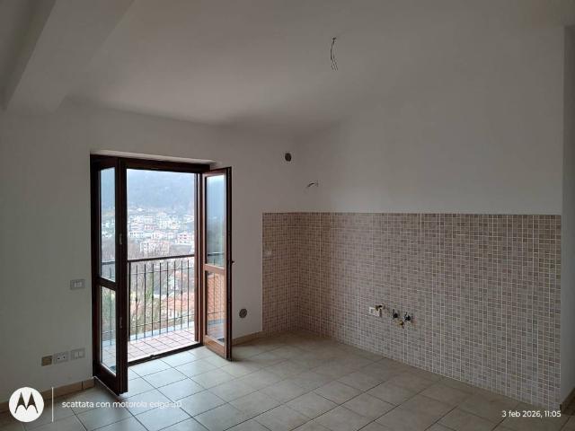 Appartamento in affitto a Fiuggi via Casavetere, non arredato/vuoto, posto auto scoperto, balcone TrovaCasa