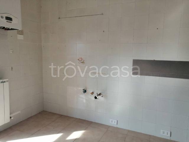 Appartamento in affitto a Foggia via Padre Ardelio della Bella, non arredato/vuoto, riscaldamento autonomo, ascensore TrovaCasa