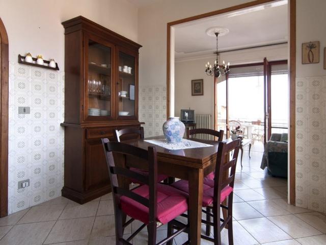 Appartamento in affitto a Follonica via Alonzo, 5, vista mare, ascensore, panoramica TrovaCasa