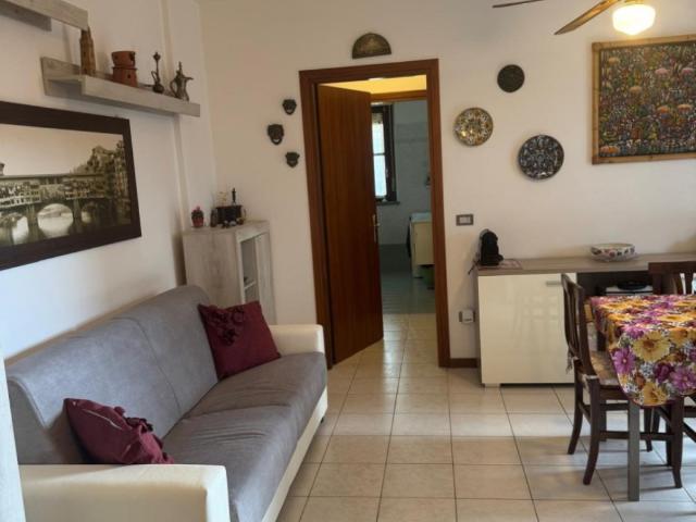 Appartamento in affitto a Follonica via litoranea 6 5, arredato, terrazzo, riscaldamento autonomo TrovaCasa