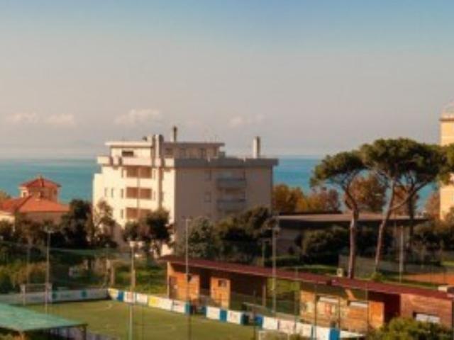 Appartamento in affitto a Follonica via Puccini, 29, vista mare, ascensore, centrale TrovaCasa